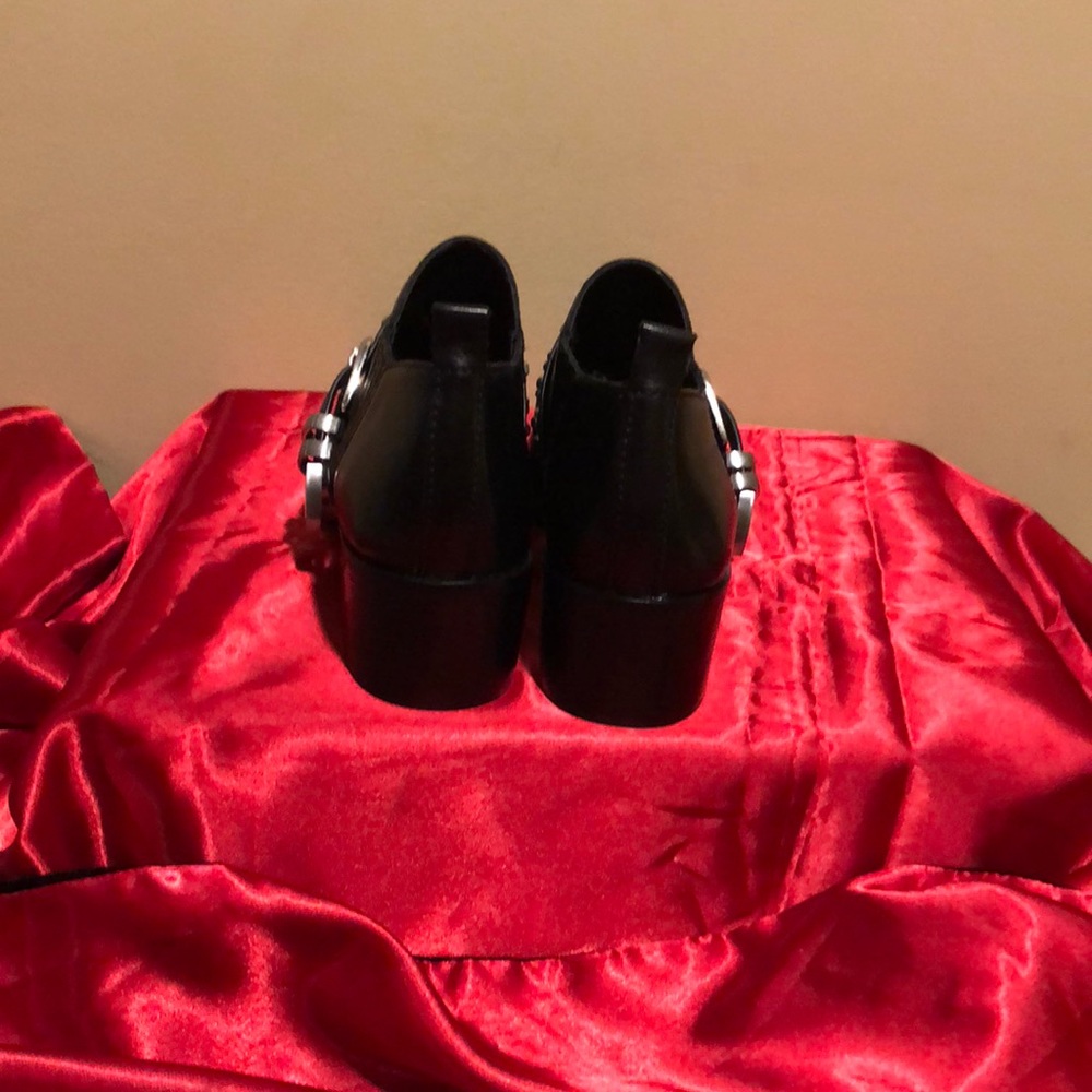 Bootie - Picture 3 of 6